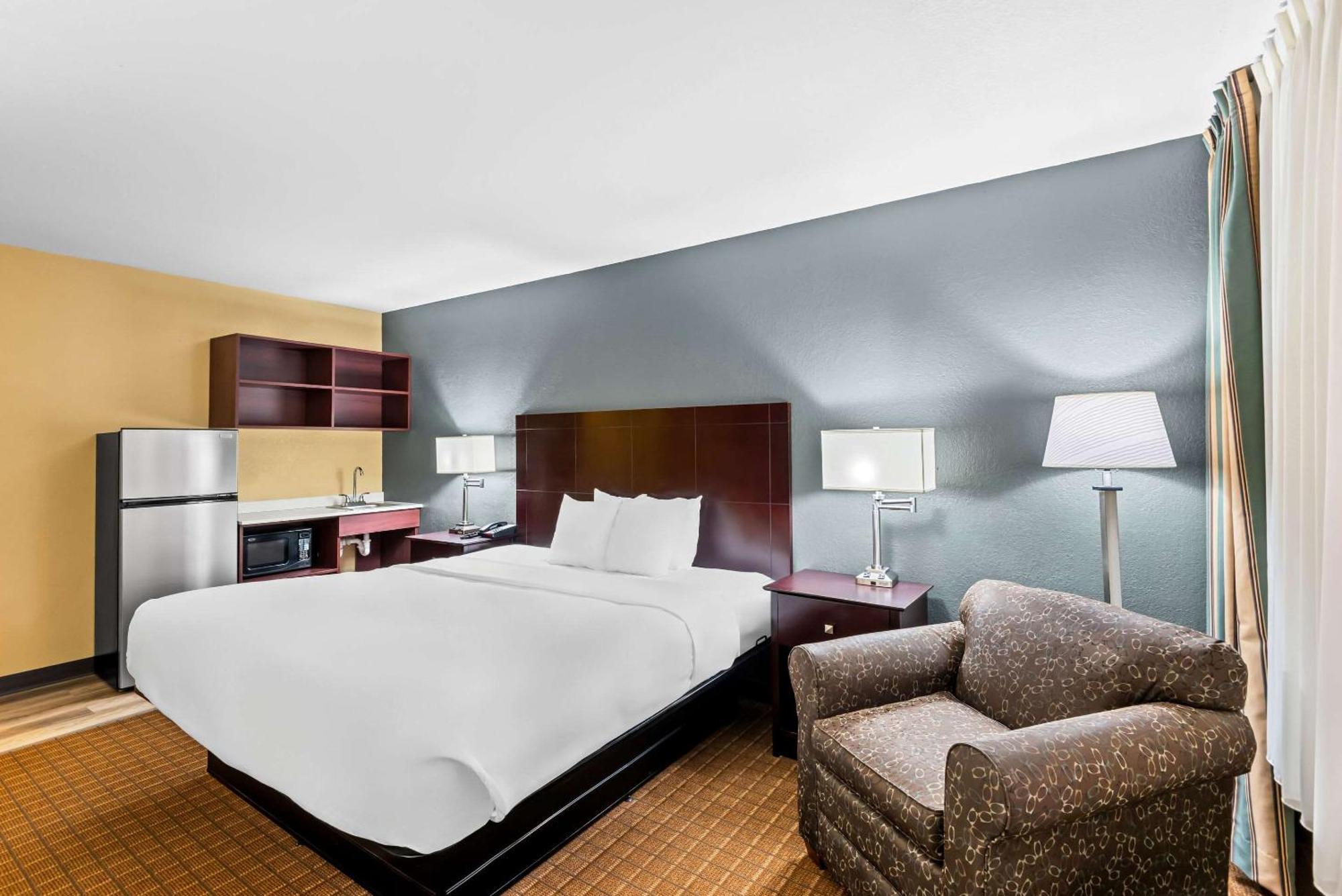 Quality Inn Форт Додж Екстериор снимка