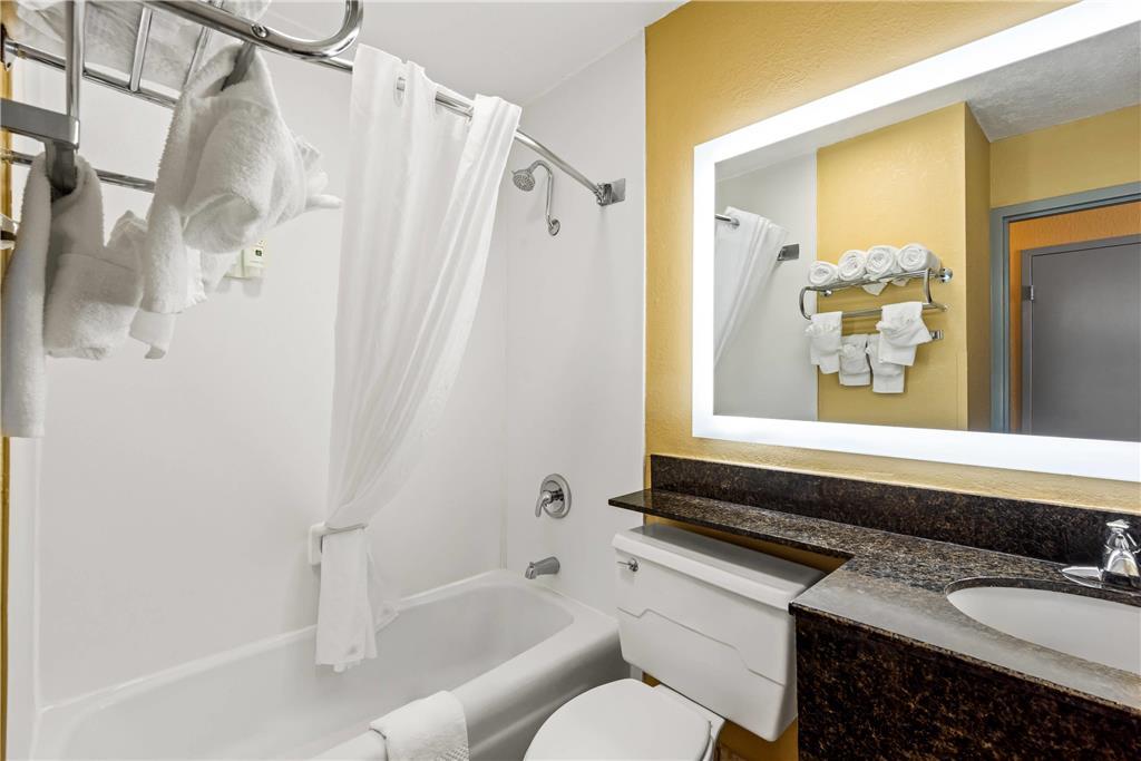 Quality Inn Форт Додж Стая снимка